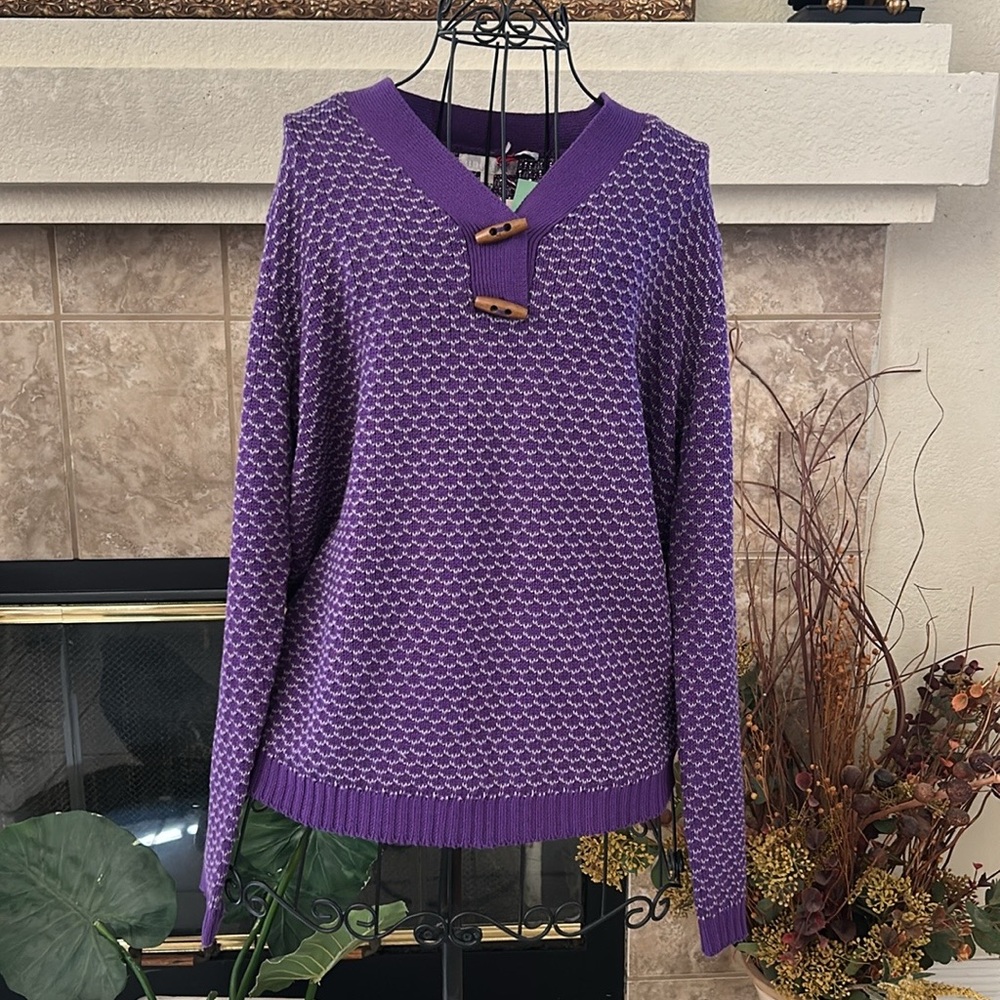 NWT Une Ame Purple Pullover Sweater W/Faux Wooden Buttons Sz L